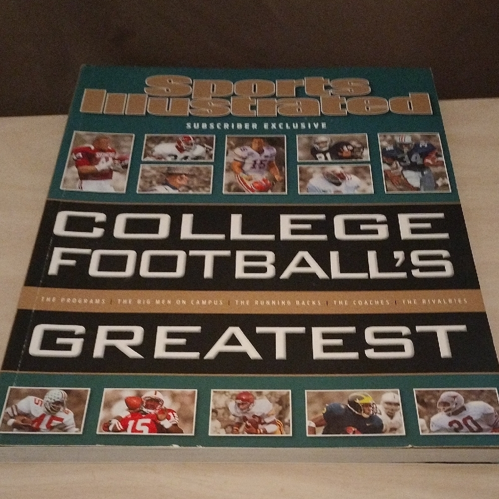 Sports Illustrated Swim College Football's Greatest Book - Green and Black